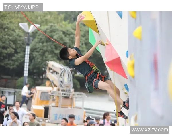 武汉飞盘队在攀岩联赛中的速度表现分析与点评